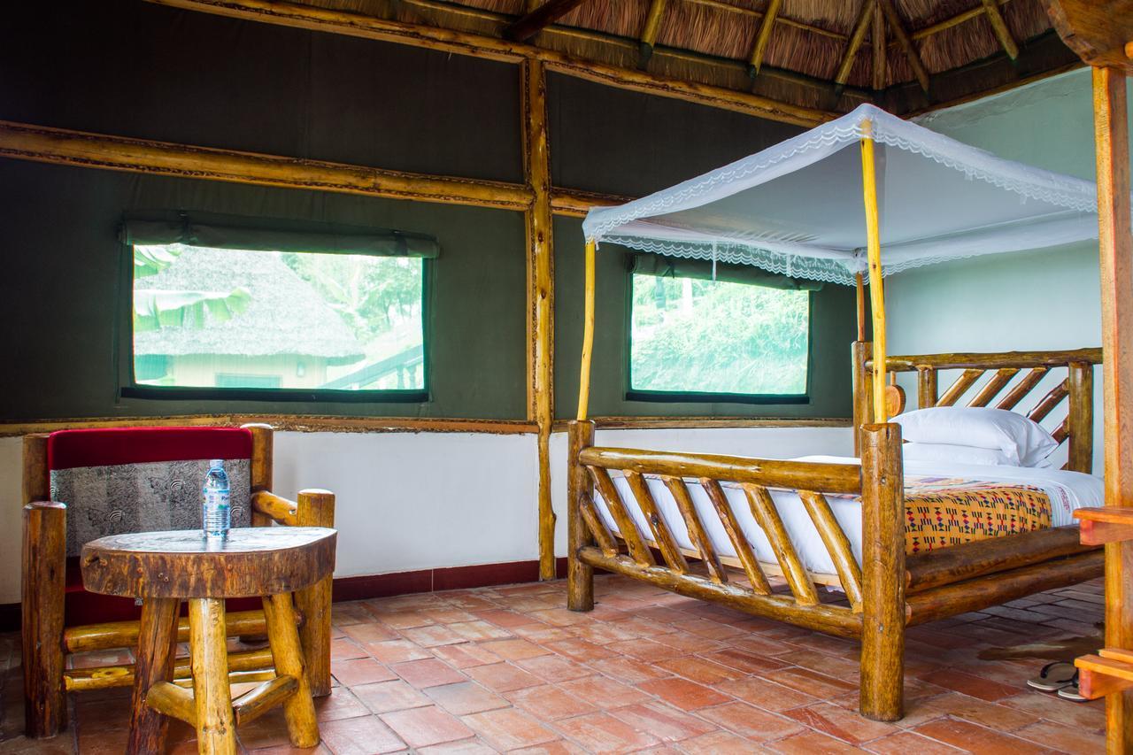 Queen Elizabeth Pvt Lodge Kichwamba Eksteriør billede